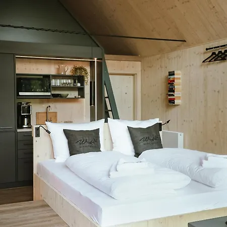 Tinylodge 6 Holiday home *